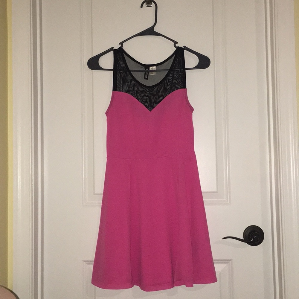 PINK DRESS SWEETHEART NECK WITH MESH NECKLINE